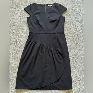 Calvin Klein Women's Black Sheath Dress Short Sleeve Size 8 Workwear Knee Length